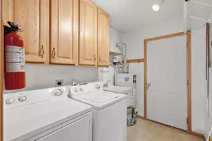 1053 W Ridge Ct, New Richmond, WI 54017 - Photo 16