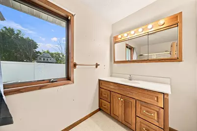 1201 2nd Avenue NW, Faribault, MN 55021 - Photo 18