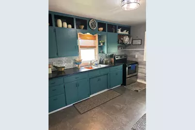 423 10th Street S, Mountain Lake, MN 56159 - Photo 10