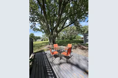 423 10th Street S, Mountain Lake, MN 56159 - Photo 6