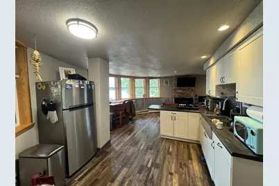 425 N Main Street, Center City, MN 55012 - Photo 32