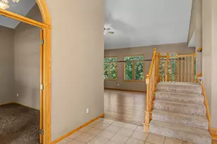 3107 Darcy Dr NE, Rochester, MN 55906 - Photo 6