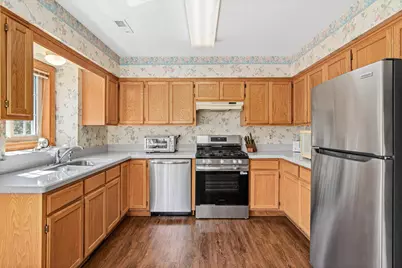 713 85th Lane NW, Coon Rapids, MN 55433 - Photo 10