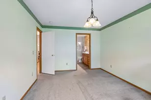 64 Thompson Ave W, West Saint Paul, MN 55118 - Photo 22