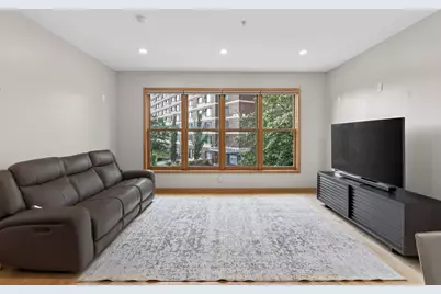 530 Grant Street E, Minneapolis, MN 55404 - Photo 14