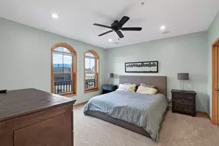 530 Grant Street E, Minneapolis, MN 55404 - Photo 4