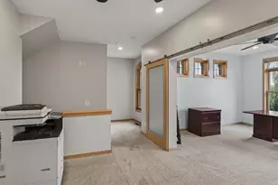 530 Grant Street E, Minneapolis, MN 55404 - Photo 24