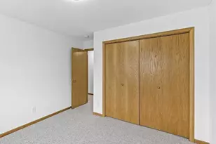 2336 Affirmed Dr, Shakopee, MN 55379 - Photo 10