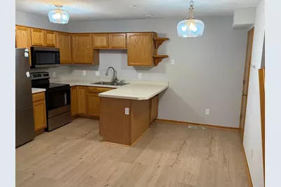 2336 Affirmed Drive, Shakopee, MN 55379 - Photo 4