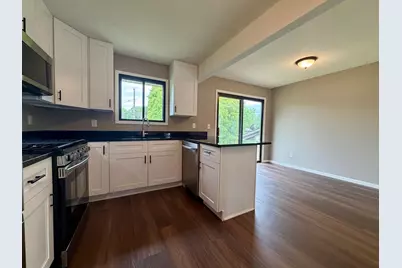 1612 69th Avenue N, Brooklyn Center, MN 55430 - Photo 6