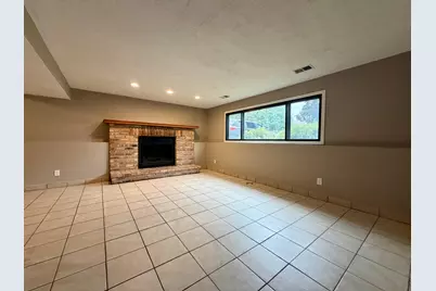 1612 69th Avenue N, Brooklyn Center, MN 55430 - Photo 12