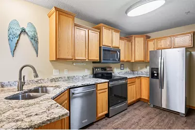 6421 Lakota Trail, Lino Lakes, MN 55014 - Photo 6