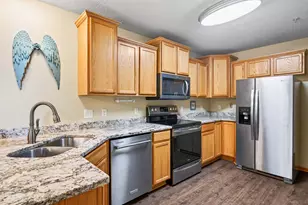 6421 Lakota Tr, Lino Lakes, MN 55014 - Photo 6