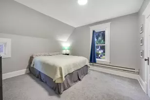 210 W 43rd St, Minneapolis, MN 55409 - Photo 12