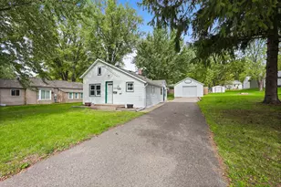 308 7th Ave N, Sauk Rapids, MN 56379 - Photo 1