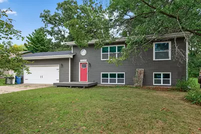 19205 Yale Street NW, Elk River, MN 55330 - Photo 2