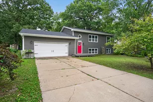 19205 Yale St NW, Elk River, MN 55330 - Photo 1
