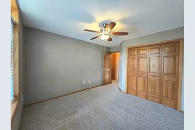 4625 Edinbrook Terrace, Brooklyn Park, MN 55443 - Photo 16