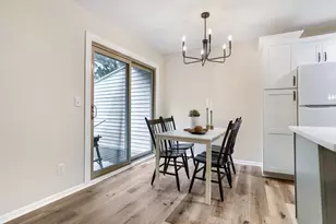 4205 Shirlee Ln N, Shoreview, MN 55126 - Photo 4