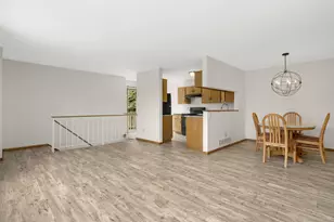 7580 13th St N, Oakdale, MN 55128 - Photo 2