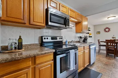 2257 Fremont Avenue E, Saint Paul, MN 55119 - Photo 10