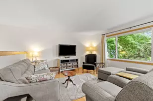 8989 Kirkwood Cir N, Maple Grove, MN 55369 - Photo 8