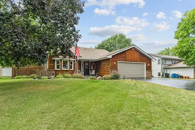 8989 Kirkwood Circle N, Maple Grove, MN 55369 - Photo 2