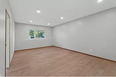 594 Sutherland Drive, Woodbury, MN 55129 - Photo 24
