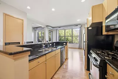 3640 Wooddale Avenue S #305, Saint Louis Park, MN 55416 - Photo 8