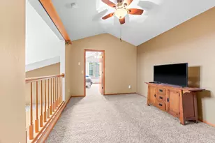 111 Morningside Dr NE, Hutchinson, MN 55350 - Photo 14