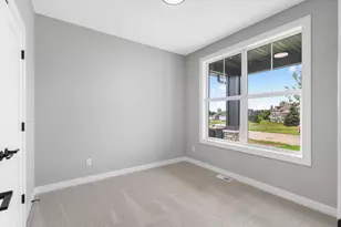 9756 St Andrews Dr, Elko New Market, MN 55020 - Photo 12