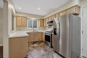 5523 Auto Club Rd, Bloomington, MN 55437 - Photo 8