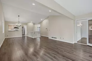 5523 Auto Club Rd, Bloomington, MN 55437 - Photo 6