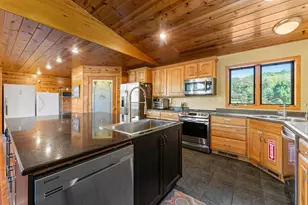 897 207th St, Dresser, WI 54009 - Photo 38