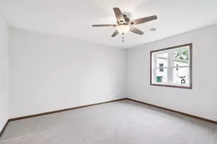 122 Cox Ave SW, Madelia, MN 56062 - Photo 24