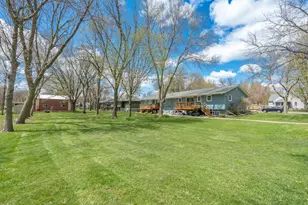502 Vine Ave W, Montgomery, MN 56069 - Photo 44