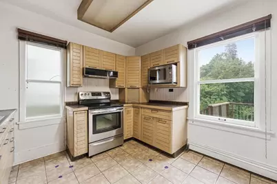2114 E 2nd Street, Duluth, MN 55812 - Photo 8