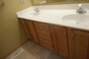 4915 Olive Ln N, Plymouth, MN 55446 - Photo 12