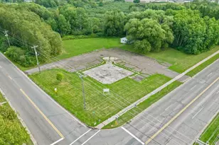 2 N 21st Street E, Superior, WI 54880 - Photo 1