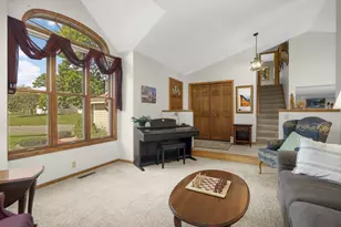 3266 Rolling Hills Dr, Eagan, MN 55121 - Photo 12