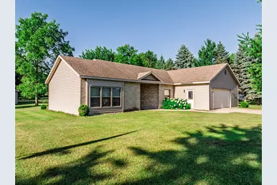 611 3rd Avenue SW, Long Prairie, MN 56347 - Photo 2
