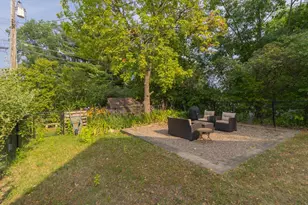 1084 Bradley St, Saint Paul, MN 55130 - Photo 24
