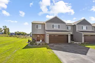 7757 Sterling Dr, Rockford, MN 55373 - Photo 24