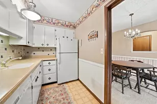 2200 Nevada Ave S, Saint Louis Park, MN 55426 - Photo 10