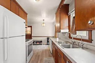 8820 Greenway Ave S, Cottage Grove, MN 55016 - Photo 6