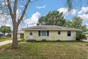 8820 Greenway Ave S, Cottage Grove, MN 55016 - Photo 2