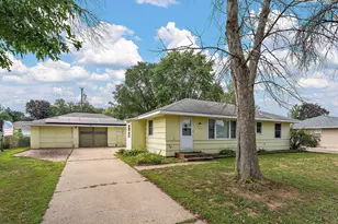 8820 Greenway Ave S, Cottage Grove, MN 55016 - Photo 1
