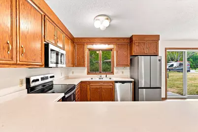 2835 Pioneer Lane, Saint Cloud, MN 56301 - Photo 14