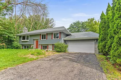 2400 E 125th Street, Burnsville, MN 55337 - Photo 2