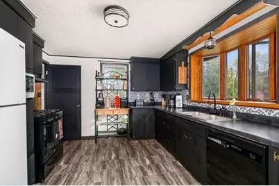 401 W Gary Street, Duluth, MN 55808 - Photo 8